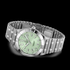 Breitling Chronomat 32 A77310101L1A1