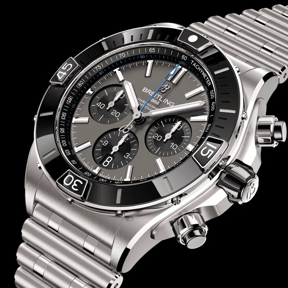 Breitling Super Chronomat B01 EB0136251M1E1