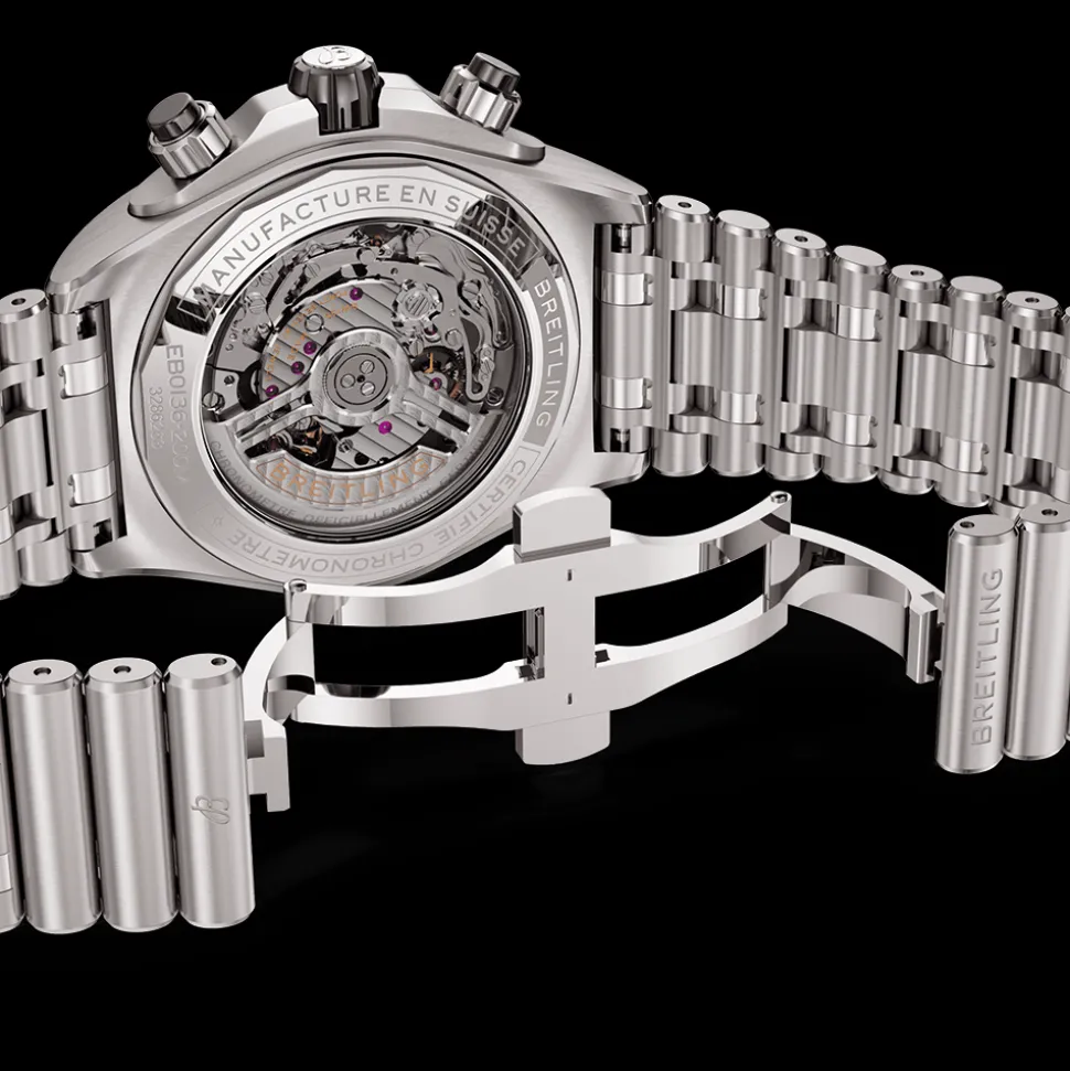 Breitling Super Chronomat B01 EB0136251M1E1
