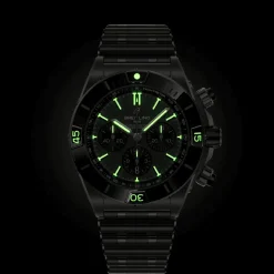Breitling Super Chronomat B01 EB0136251M1E1