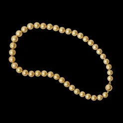 Classic Pearl Necklace