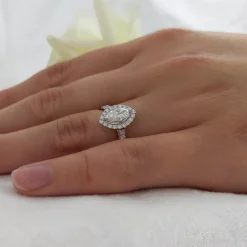 Cluster 0.43ct D VS2 Diamond Platinum Ring