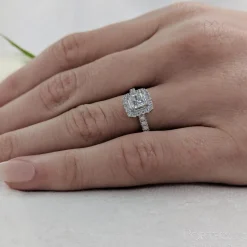 Cluster 0.42ct D VS2 Diamond Platinum Ring
