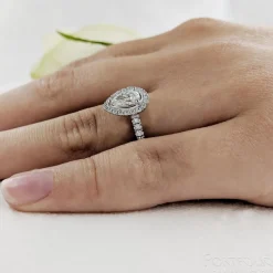Cluster 0.50ct E SI1 Diamond Platinum Ring