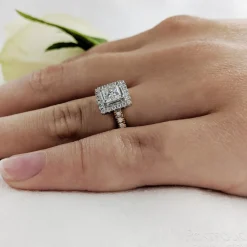 Cluster 0.40ct E SI1 Diamond Yellow Gold/Platinum Ring