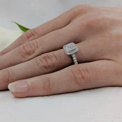 Cluster 0.52ct E VS1 Diamond Platinum Ring