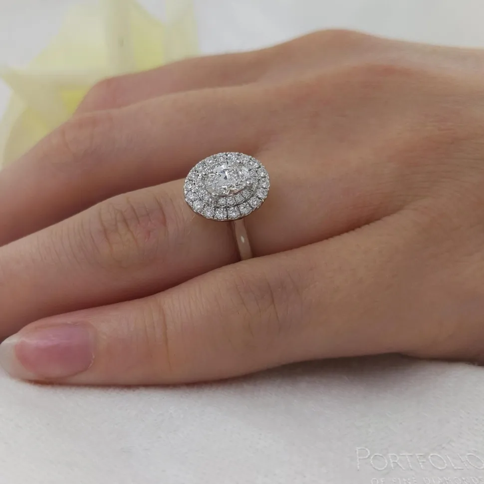 Cluster 0.40ct E VS1 Diamond Platinum Ring