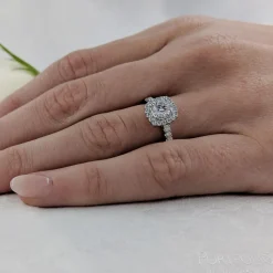 Cluster 0.50ct F VS2 Diamond Platinum Ring