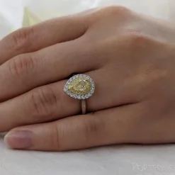 Cluster 0.70ct Fancy Yellow VVS2 Yellow Diamond Platinum/Yellow Ring