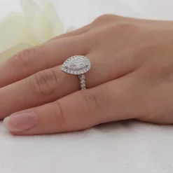 Cluster 1.02ct G SI1 Diamond Platinum Ring