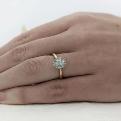 Cluster 0.40ct G SI1 Diamond Yellow Gold/Platinum Ring