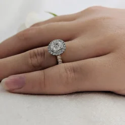 Cluster 0.70ct G SI1 Diamond Yellow Gold/Platinum Ring