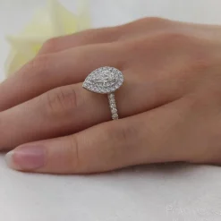 Cluster 0.41ct G VS2 Diamond Platinum Ring