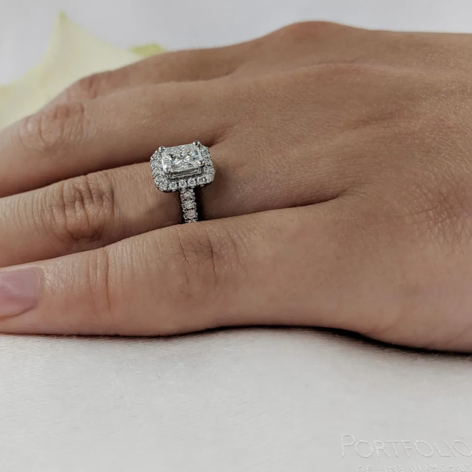 Cluster 0.51ct G VS2 Diamond Platinum Ring
