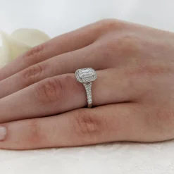 Cluster 0.70ct G VS1 Diamond Platinum Ring