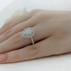 Cluster 0.70ct G VS2 Diamond Yellow Gold/Platinum Ring