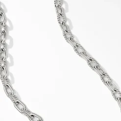 David Yurman Madison Extra-Small Necklace