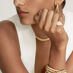 David Yurman Sculpted Cable Pinky Ring in 18ct Yellow Gold with Pavé Diamonds