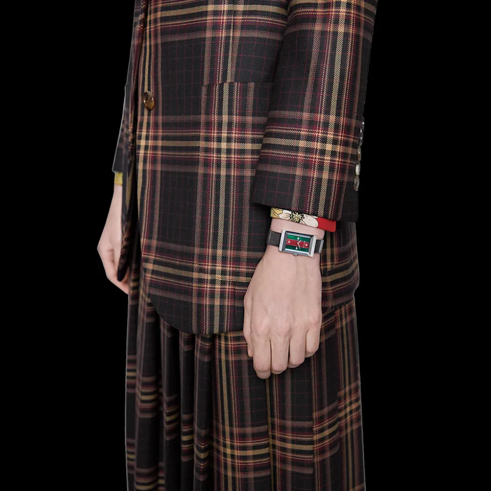 Gucci G-Frame YA147401