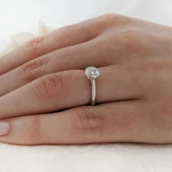 Solitaire 0.71ct E SI1 Diamond Platinum Ring