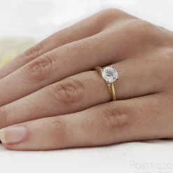 Solitaire 0.90ct E VS2 Diamond Yellow Gold/Platinum Ring
