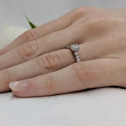 Solitaire 0.30ct E VS2 Diamond Platinum Ring