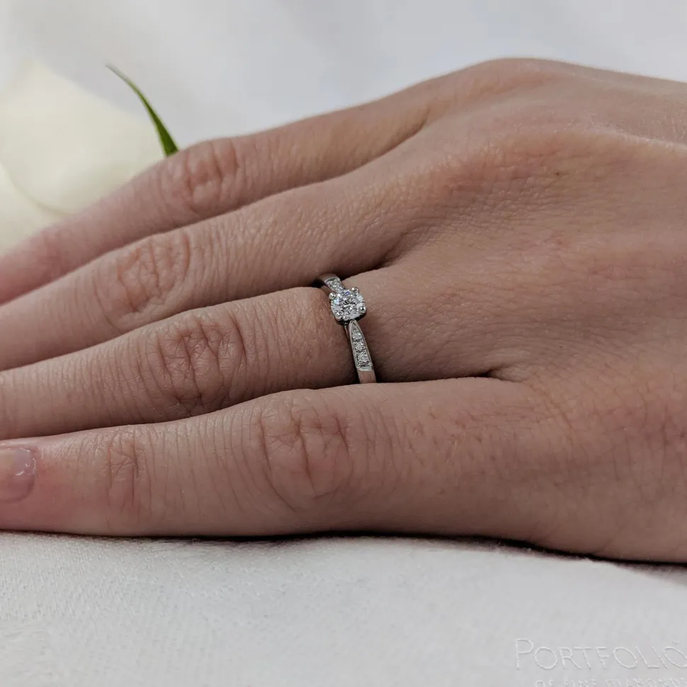 Solitaire 0.20ct F SI Diamond Platinum Ring
