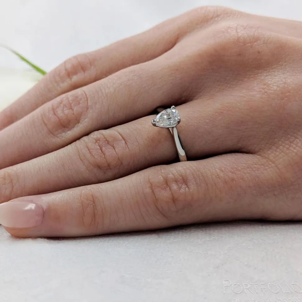 Solitaire 0.52ct F SI1 Diamond Platinum Ring