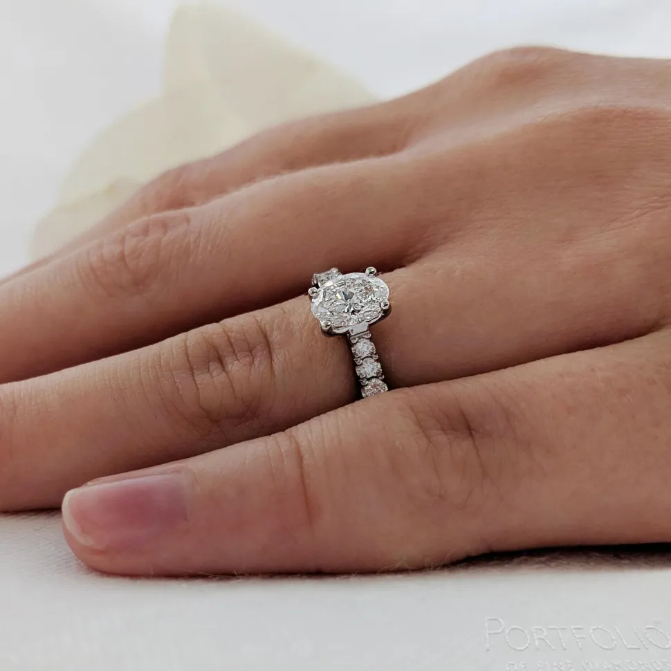 Solitaire 0.70ct F VS1 Diamond Platinum Ring