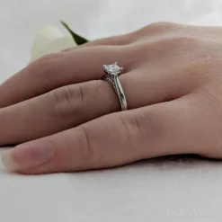 Solitaire 0.43ct F VS2 Diamond Platinum Ring