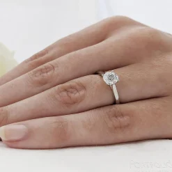 Solitaire 0.70ct G SI1 Diamond Platinum Ring