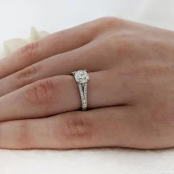 Solitaire 1.00ct G SI1 Diamond Platinum Ring