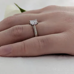 Solitaire 0.70ct G SI1 Diamond Platinum Ring