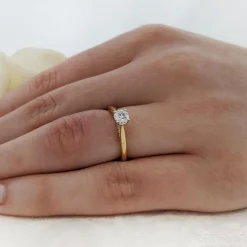 Solitaire 0.31ct G VS2 Diamond Yellow Gold/Platinum Ring