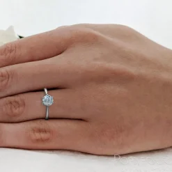 Solitaire 0.70ct G VS2 Diamond Platinum Ring