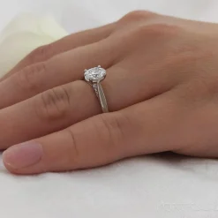 Solitaire 0.80ct G VS1 Diamond Platinum Ring