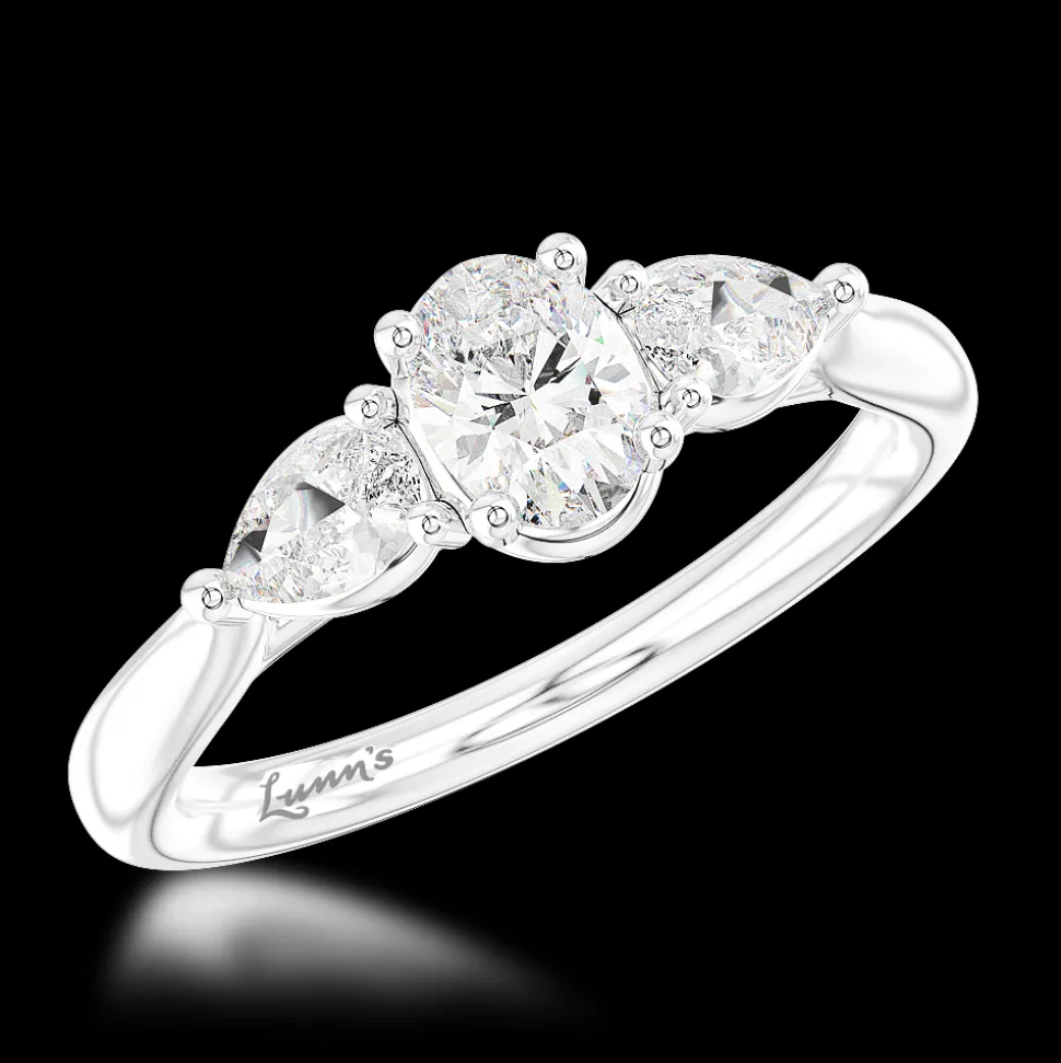 Three Stone 0.32ct E VVS2 Diamond Platinum Ring