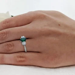 Three Stone 0.96ct Emerald Platinum Ring
