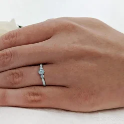 Three Stone 0.20ct F VS Diamond Platinum Ring