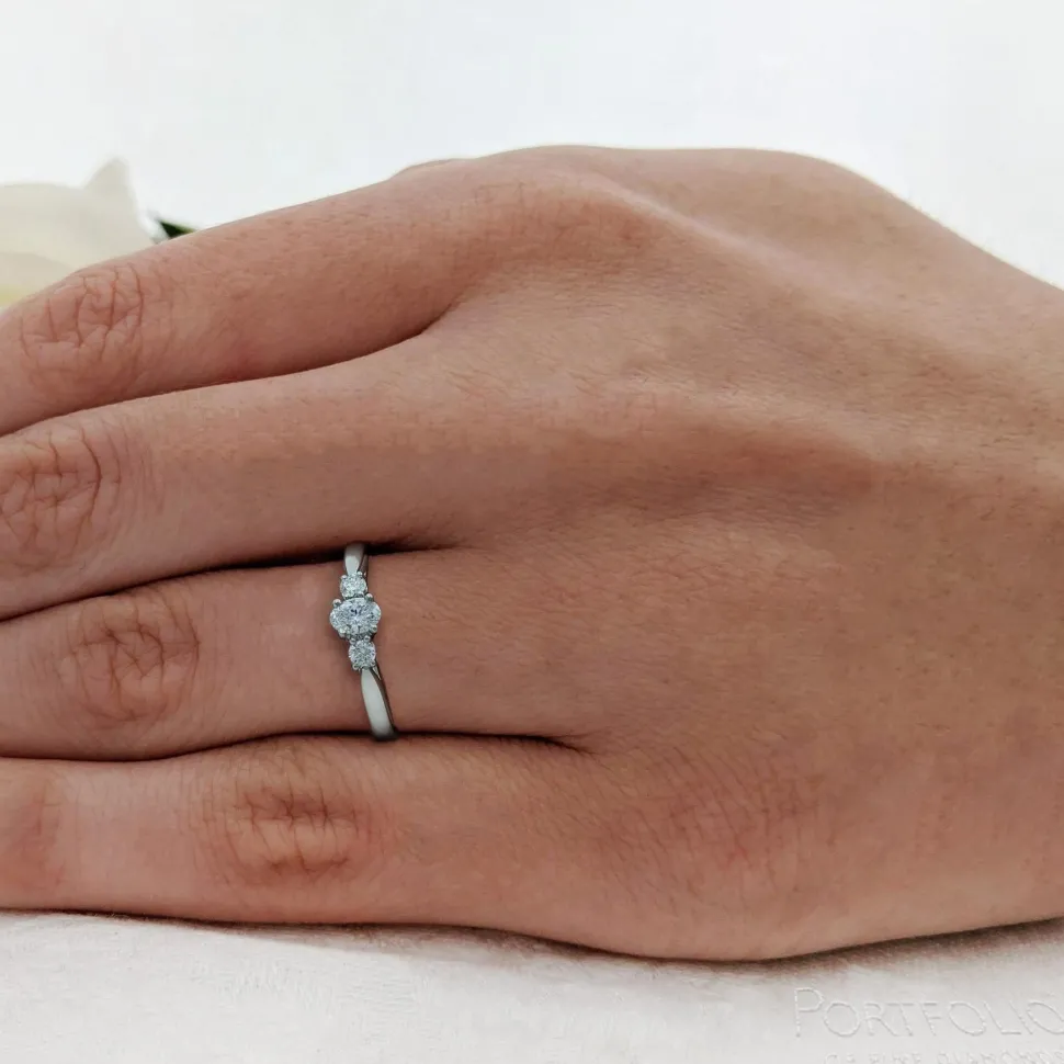 Three Stone 0.20ct F VS Diamond Platinum Ring