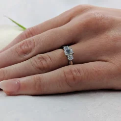 Three Stone 0.30ct F VS2 Diamond Platinum Ring
