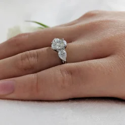 Three Stone 0.80ct F VS2 Diamond Platinum Ring
