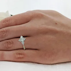 Three Stone 0.60ct G VS2 Diamond Platinum Ring
