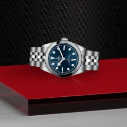 TUDOR Black Bay One 31 M79600-0002