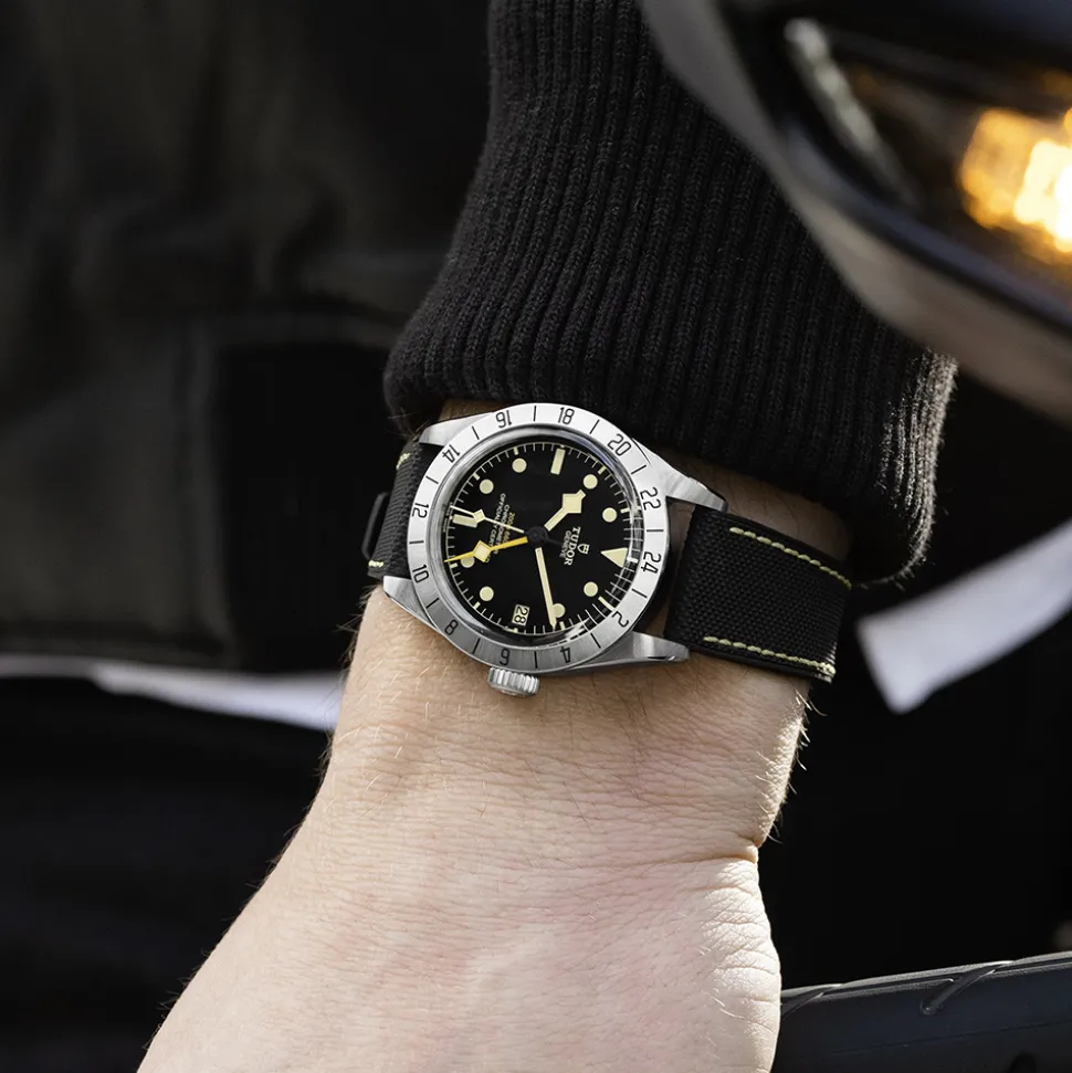 TUDOR Black Bay Pro M79470-0003