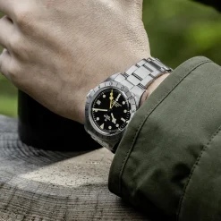 TUDOR Black Bay Pro M79470-0001